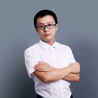 语文老师-王洪鑫